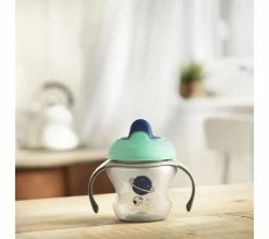 Grosses soldes 👍 TOMMEE TIPPEE Tasse 1er Âge - Bleu - 4 Mois + 🧨 -Le repas de bébé Soldes 5010415471512 A